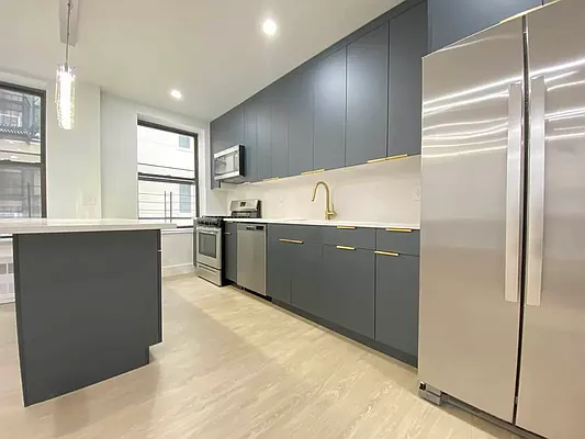 Rented by Oxford Property Group | media 9