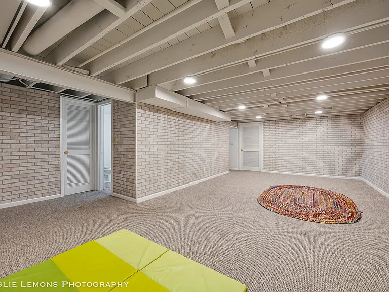 4089 Western Ave — Photo 19