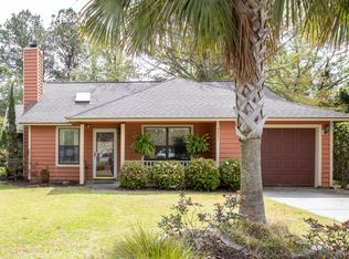 2051 Pinecone Ct, Mount Pleasant, SC 29466