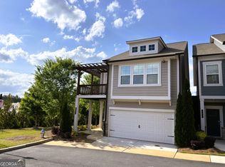 301 Hayden Cir, Woodstock, GA 30189