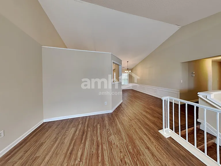 375 Bass Way NW — Photo 9