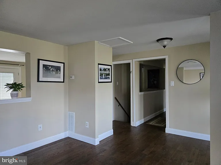 3300 Mount Airy Ct — Photo 14