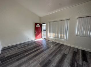 1080 Temple Ave APT 203, Long Beach, CA 90804