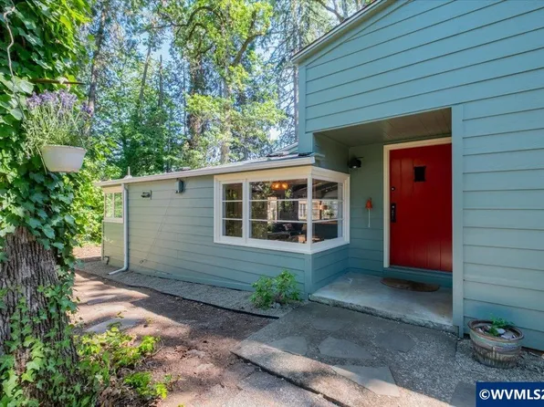 3895 Liberty Rd S, Salem, OR 97302
