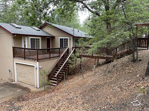5th image of 16317 Ponderosa Dr