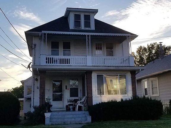 3rd image of 4613 Baker St #1