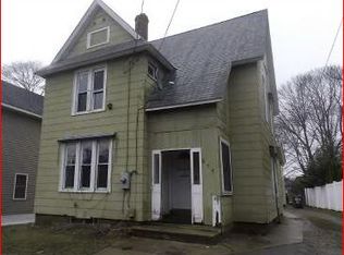 854 Bank St, New London, CT 06320