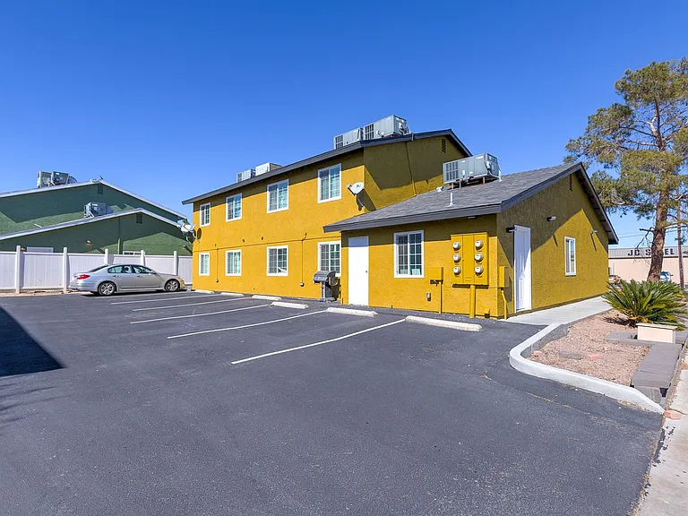 416 East Sunset Road — Photo 18