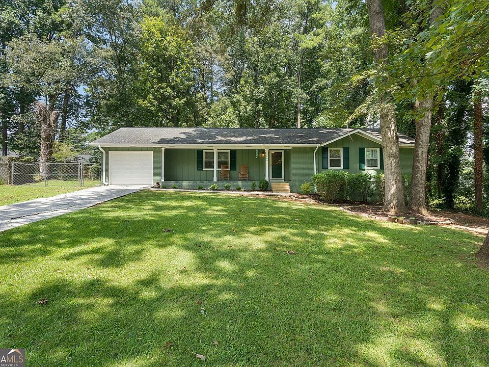 1st image of 2064 Leatherleaf Ct SW