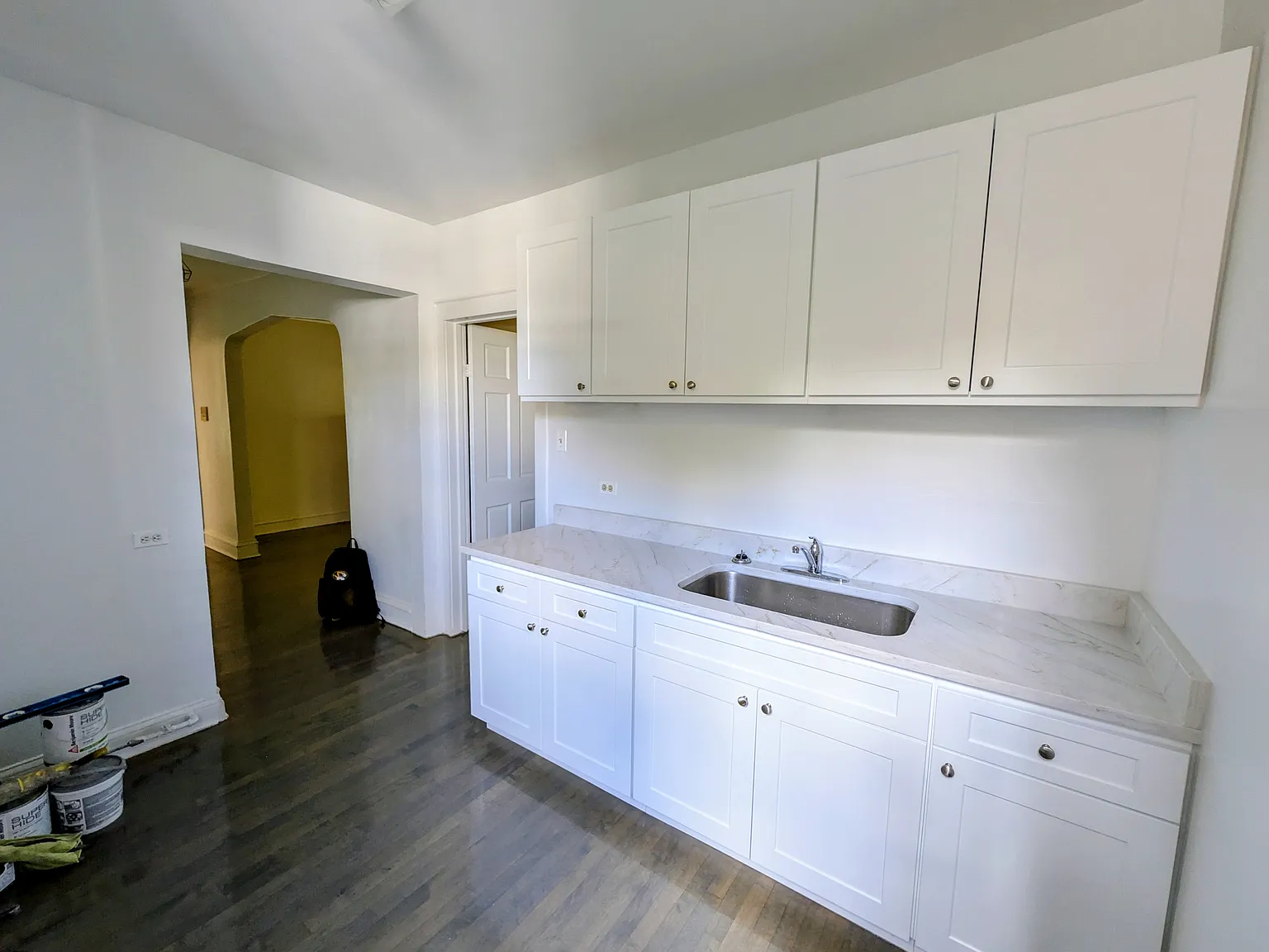 3 bed, 1200 sqft, $2,595 — Photo 3