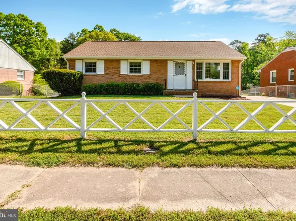 207 Maple St, Fredericksburg, VA 22405