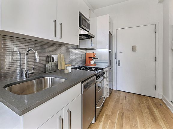 4th image of 190 E 104th St APT 3D