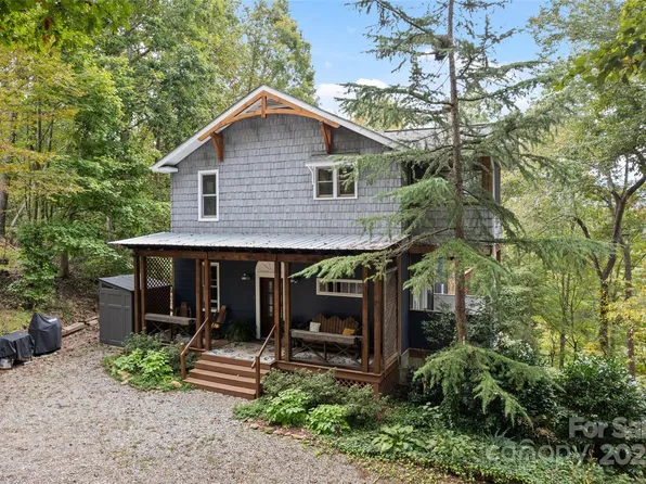 64 Hoosier Ct, Lake Junaluska, NC 28745