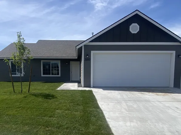 3200 High Desert Loop, Umatilla, OR 97882