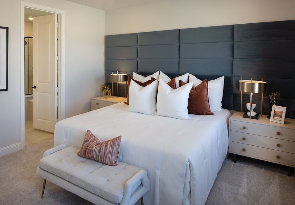 1st image of 1112 Saltbrush Mews