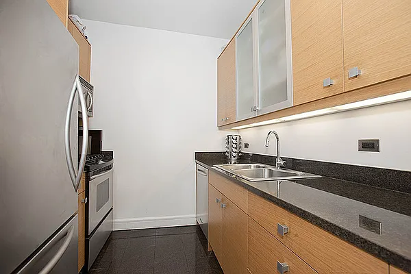 Sold by BLU Real Estate | media 5