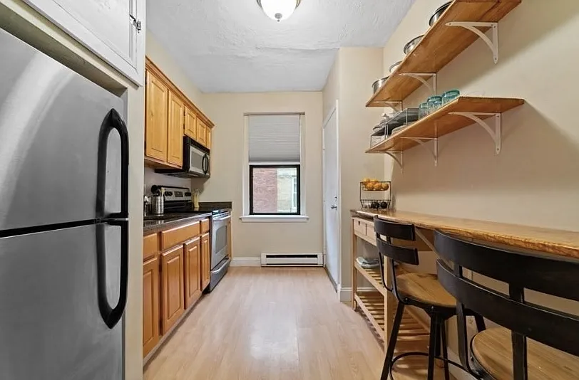 1 bed, 512 sqft, $2,350 — Photo 4