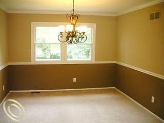 3rd image of 15898 Winchester Dr