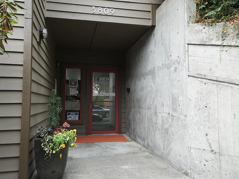 3809 Whitman Ave N #11 — Photo 23