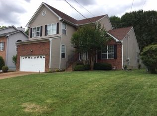 2129 Strombury Dr, Hermitage, TN 37076