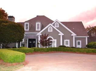 9500 Bent Brook Dr, Montgomery, AL 36117