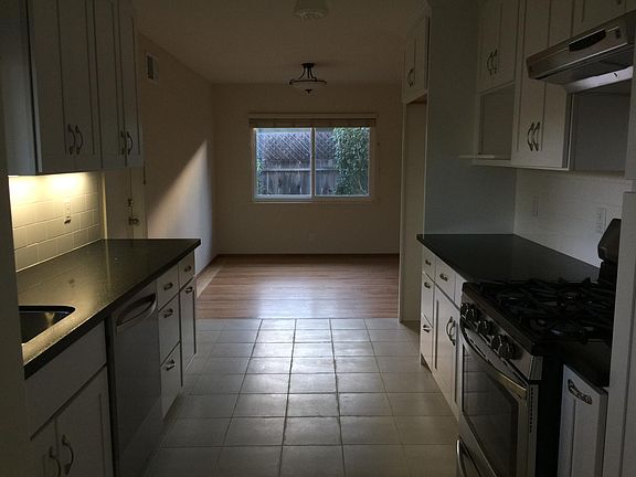 2nd image of 3712 Carlysle Ave