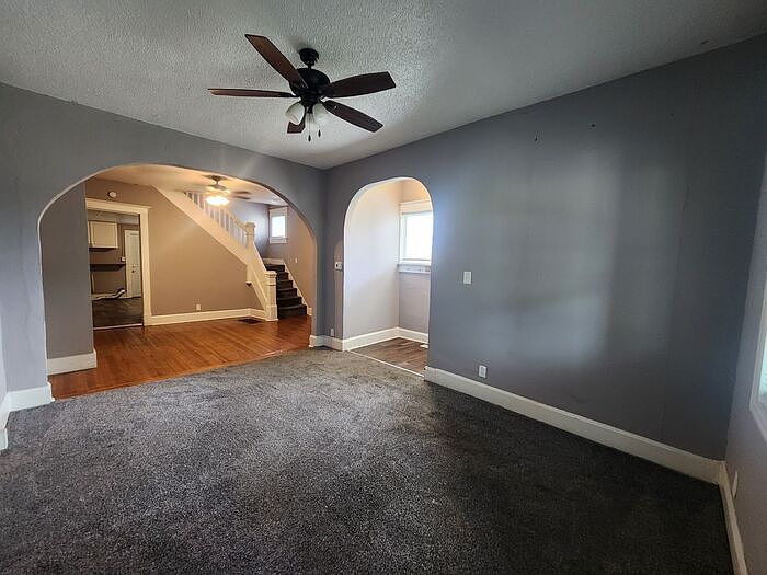 1st image of 222 S 14th St