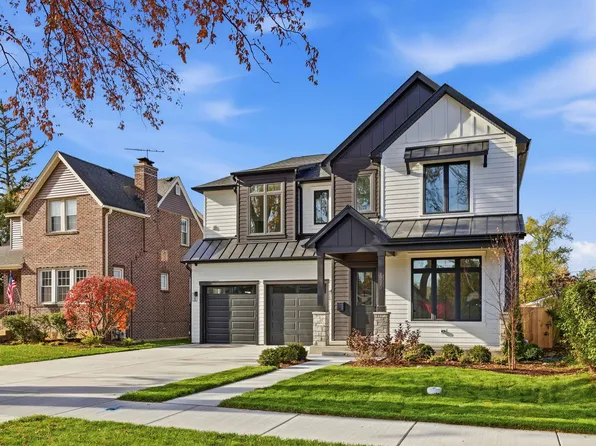 1220 Courtland Ave, Park Ridge, IL 60068