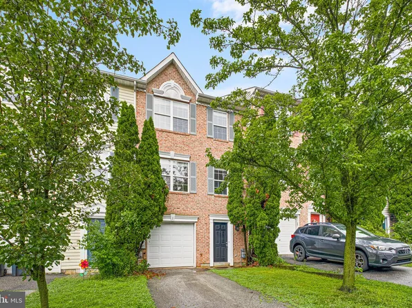 7 Emandan Ln, Hockessin, DE 19707