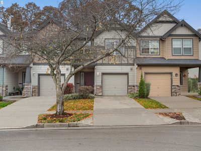 623 N Oak Hollow Dr, Newberg, OR, 97132