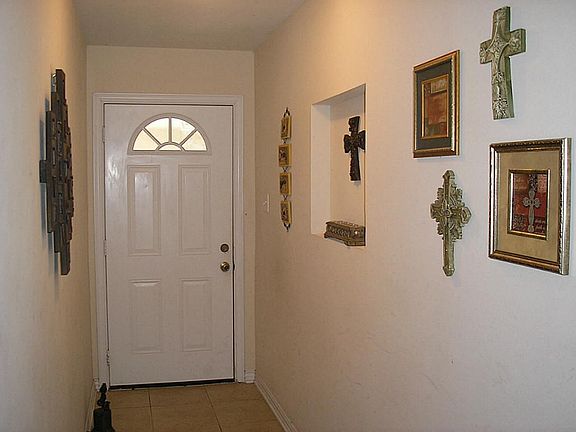 5th image of 1837 El Mar Ln