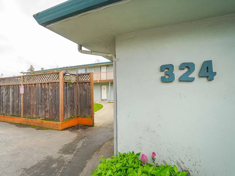 324 Mountain View Ave — Photo 13