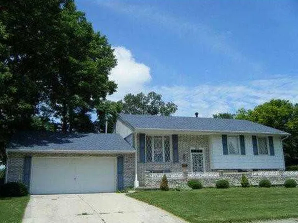 414 Hazelbrook Ave, Springfield, OH 45506