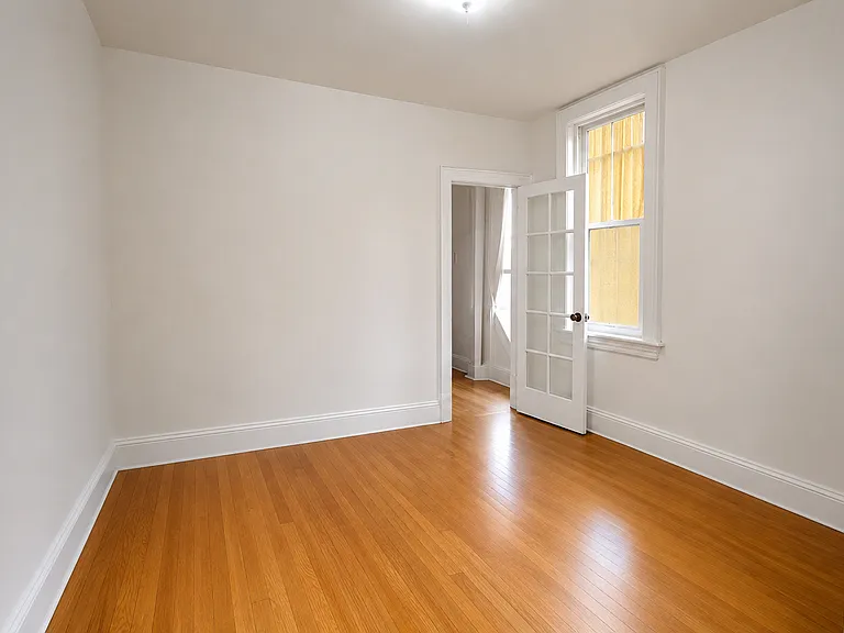 1388 Madison St #2 — Photo 4