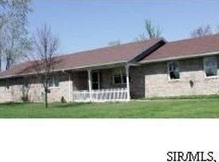 9815 Norby Ln, Lebanon, IL 62254