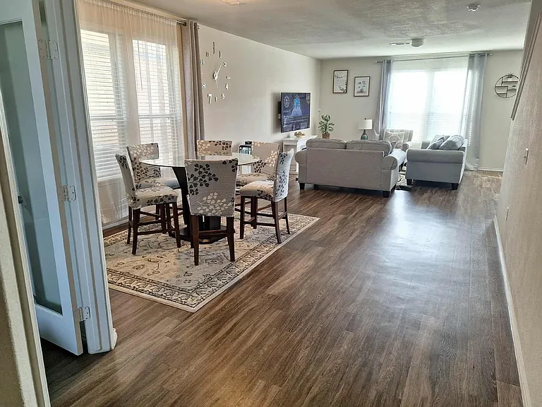4418 Windmill Run Dr — Photo 11