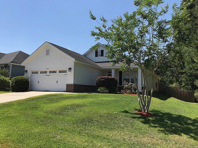 1st image of 2558 Halleck Ln