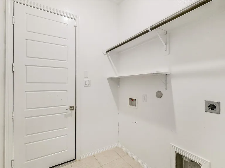 18314 Southwood Creek Dr — Photo 29