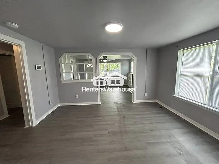 1516 Lafayette St — Photo 7