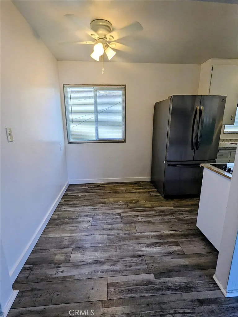 2 bed, 694 sqft, $2,200 — Photo 4