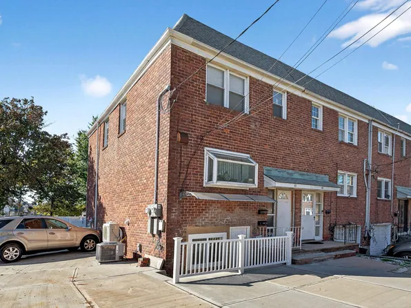 43 Sycamore Road image 14 of 15