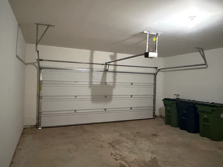 105 Declaration Ln — Photo 42