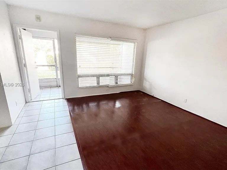1701 NW 46th Ave #109 — Photo 5