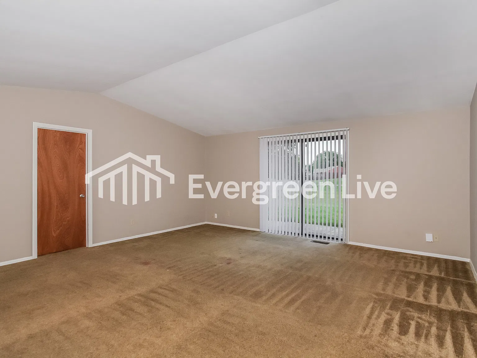 3 bed, 2.0 bath, 1232 sqft, $1,545 — Photo 4