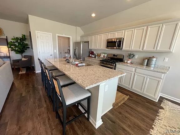 5th image of 2380 Bobwhite Dr