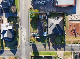 740 Porter St, Coquitlam, BC V3J 5B4