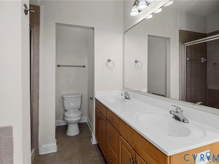 733 S Pine St — Photo 39