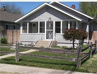 5th image of 829 E Fairview Ave