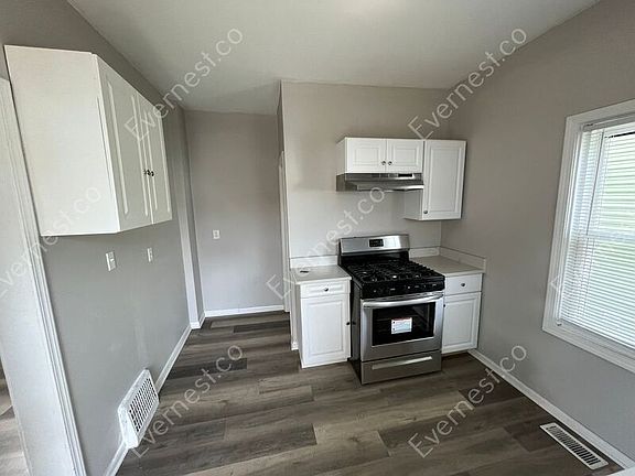 2nd image of 847 Woodsdale Ave