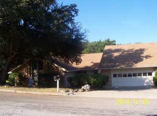 810 Woodside Dr, Harker Heights, TX 76548